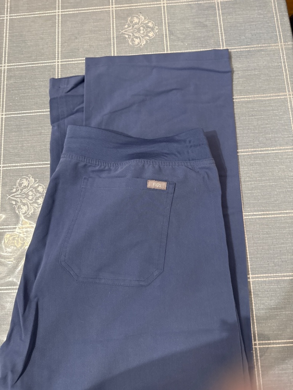 Figs - Picture 3 of 3